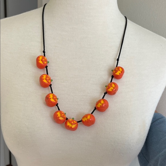 Jewelry - Pumpkin Bead Necklace - Orange and Black